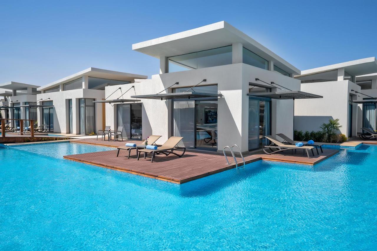 Villa met 2 Aparte Bedden en Zwembad